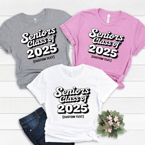 Seniors 2025 Bubble Retro Script Class Shirt Graduation Tee